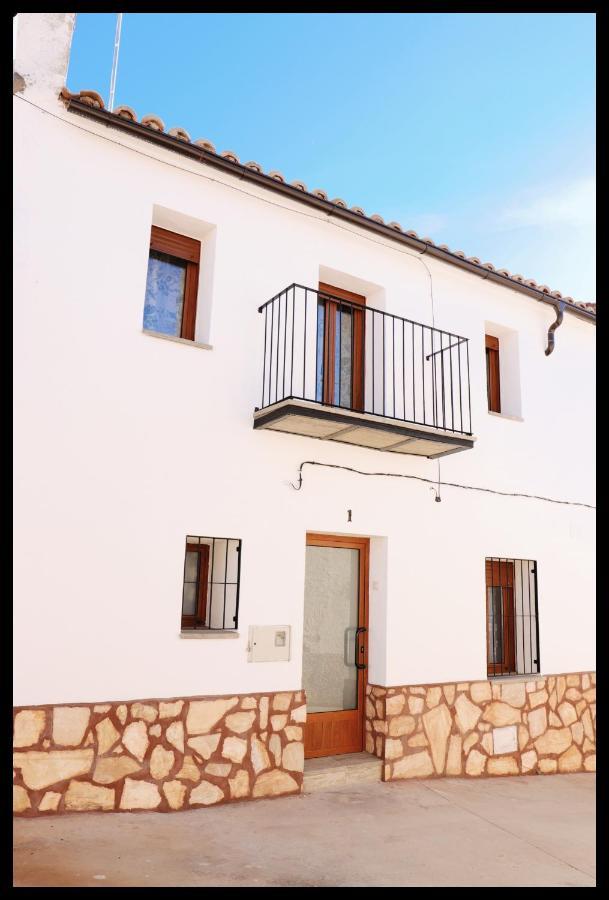 Casa Rural Ardwina II Alía Buitenkant foto